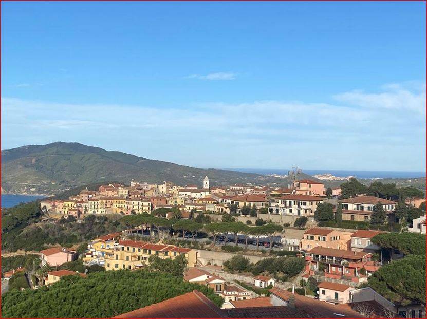 Porzione di casa in vendita a Capoliveri (LI)