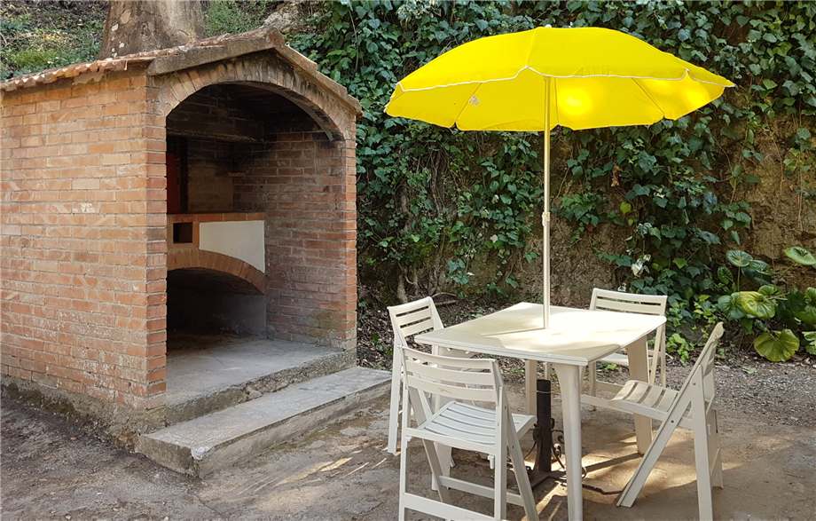 Casa indipendente in vendita a Marciana (LI)