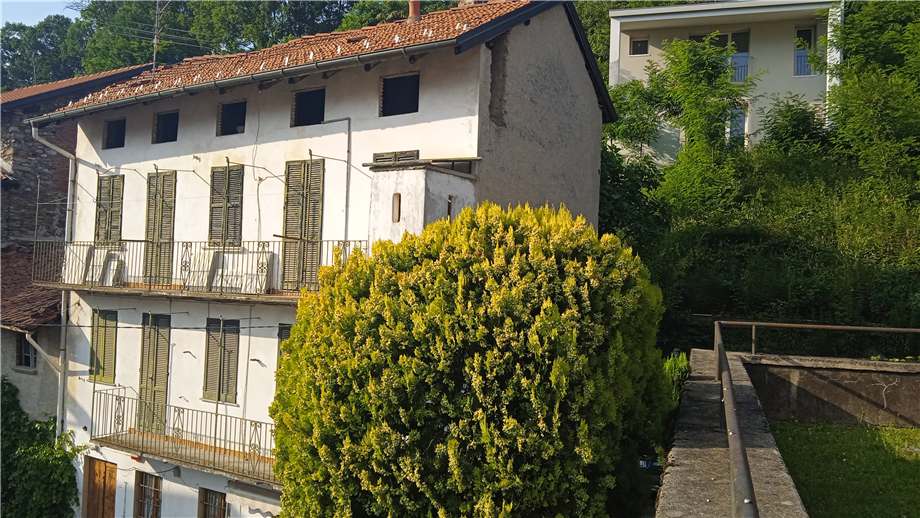 Casa indipendente in vendita a Possaccio, Verbania (VB)