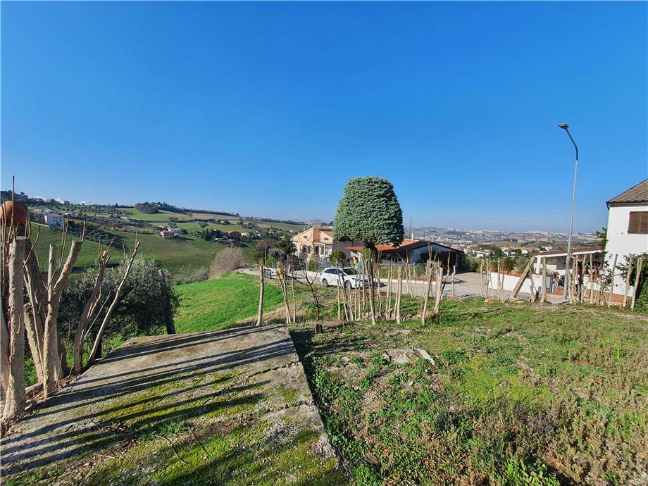 Terreno edificabile in vendita a Fermo (FM)