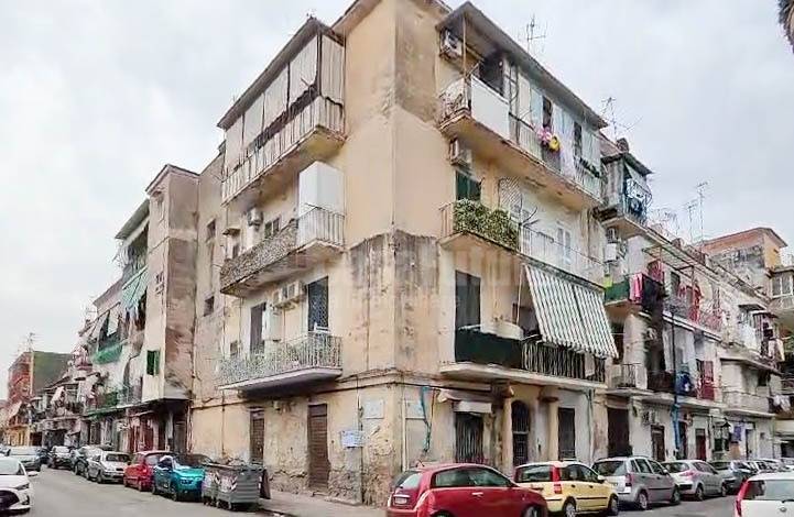 Appartamento in vendita a Secondigliano, Napoli (NA)