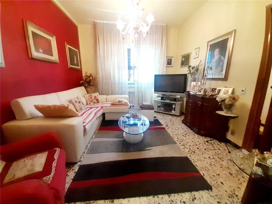 Venta Villa/Casa independiente Porcari  #cindpor350 n.3