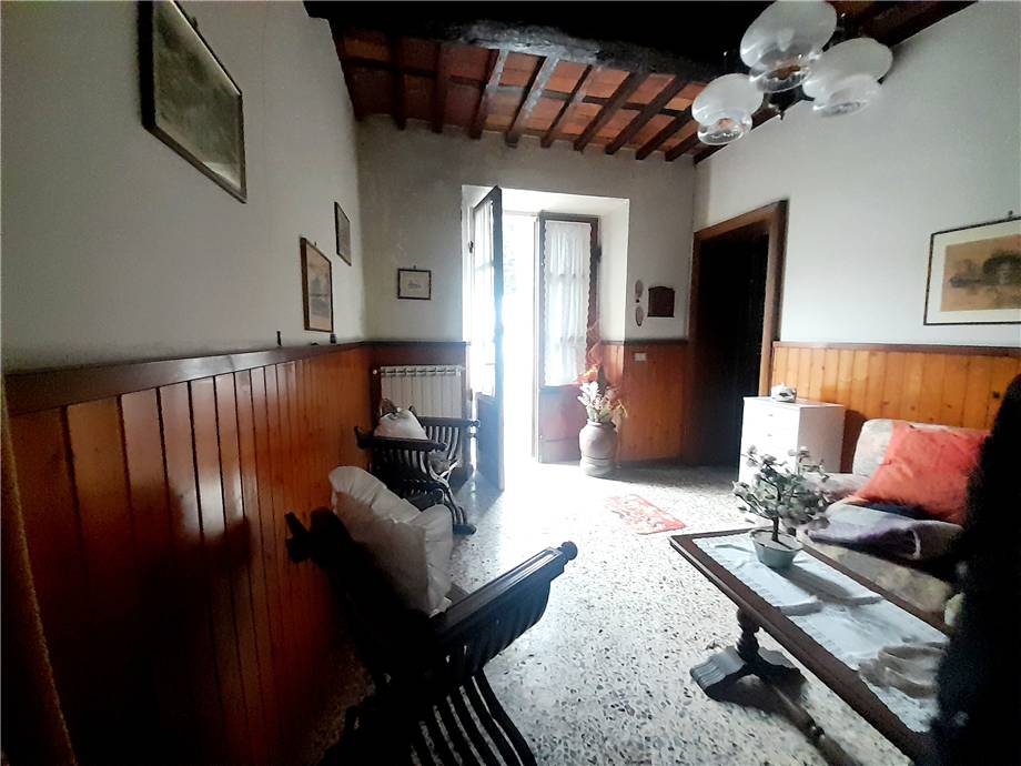 Venta Villa/Casa independiente Capannori Sant'Andrea in Caprile #trcsandr260 n.9