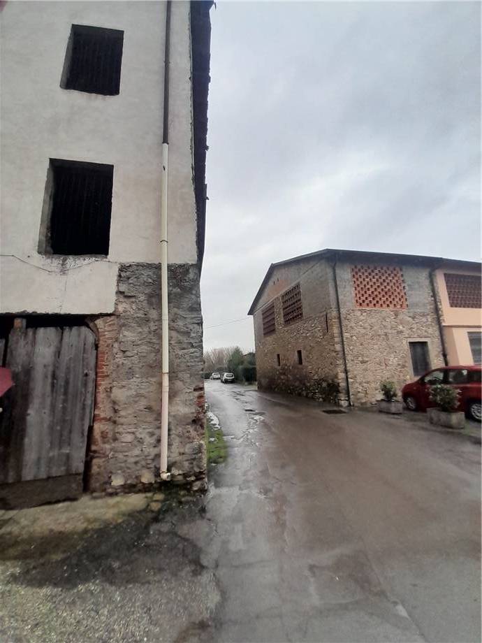 Detached house Lucca #ristrsang35