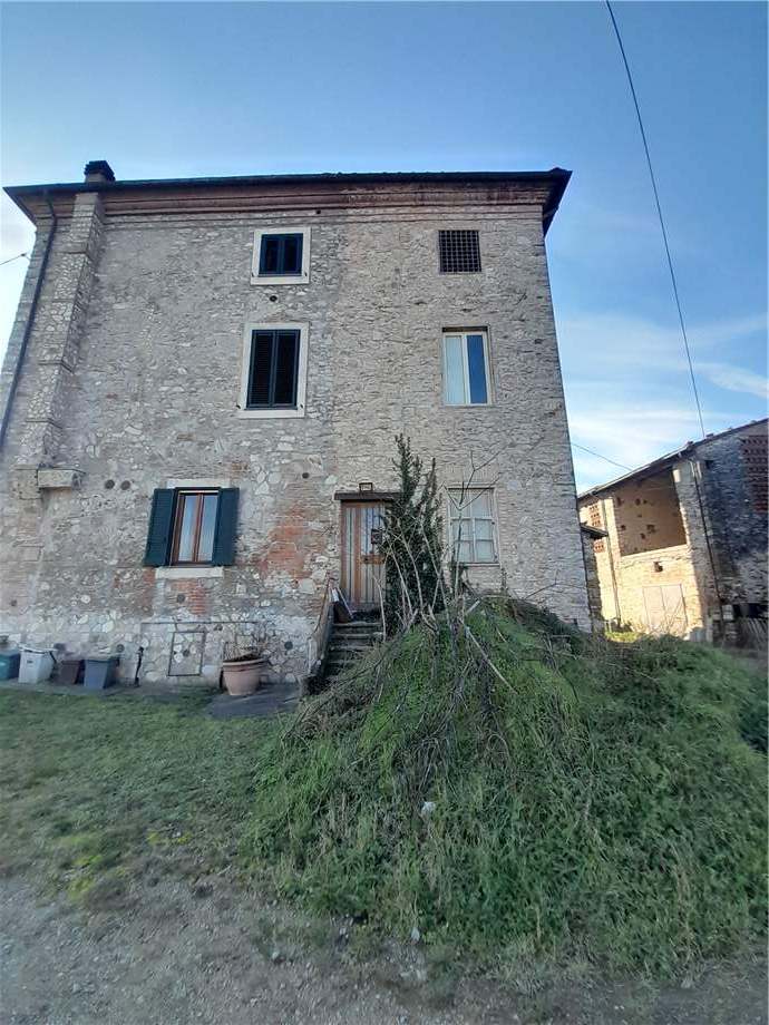 Detached house Lucca #trfsmc120