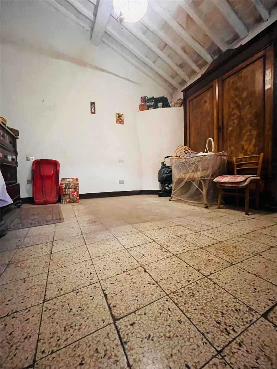 Venta Villa/Casa independiente Capannori Camigliano Santa Gemma #trfcami65 n.9